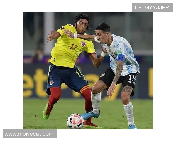 足球明星遭遇重创：国家队惨败背后球员的心路历程与未来展望