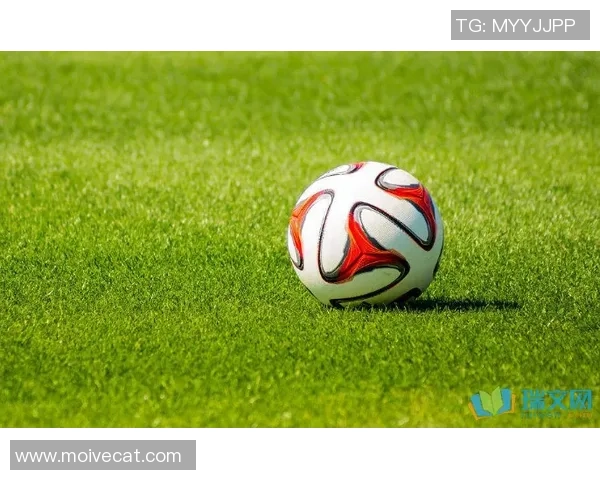 追逐绿茵梦想励志足球球星糖点亮少年的拼搏之路